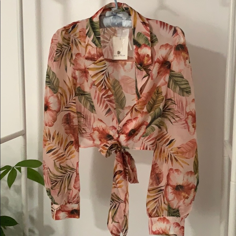 Midriff blouse